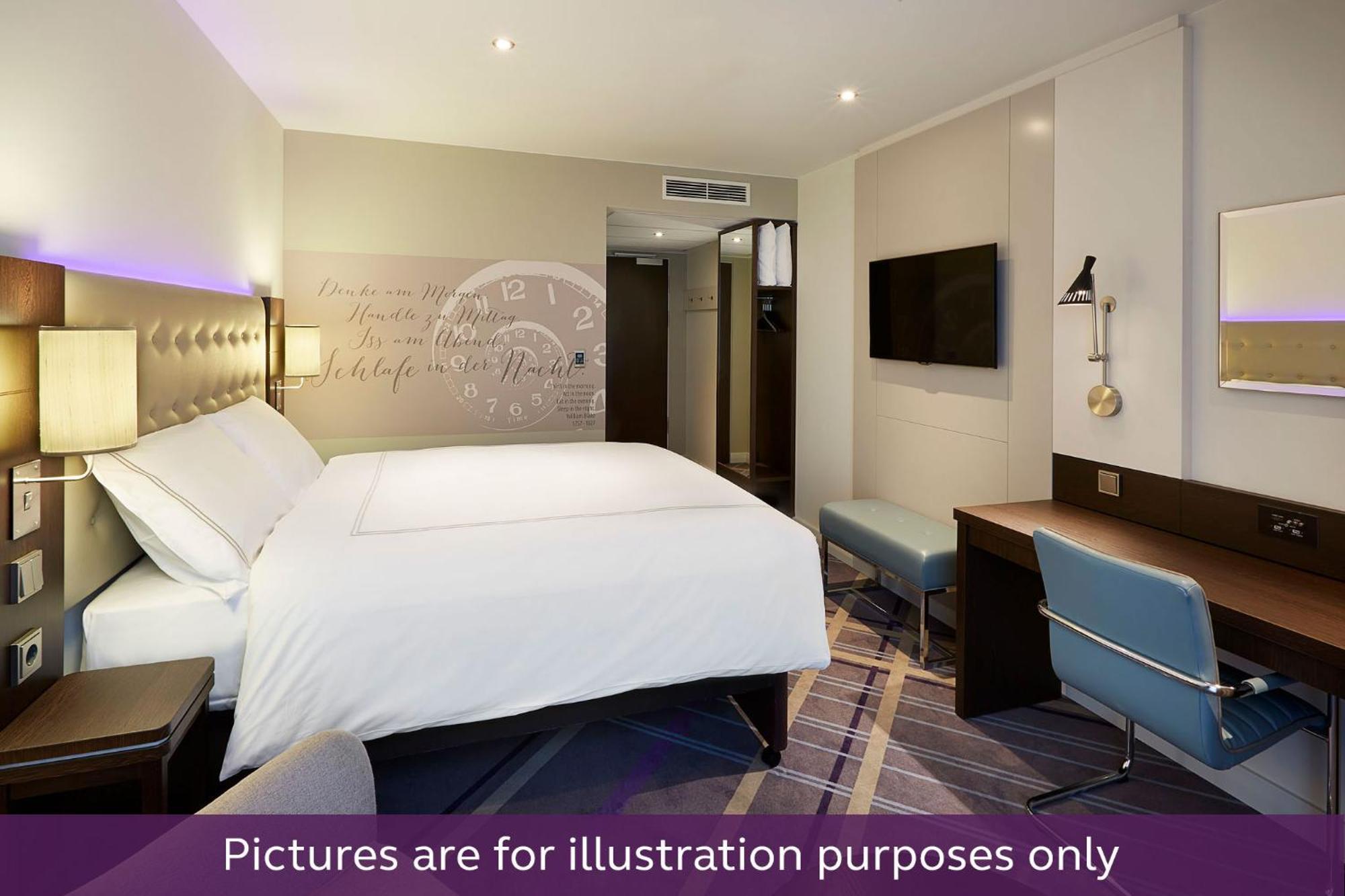 Premier Inn Duesseldorf City Centre Εξωτερικό φωτογραφία