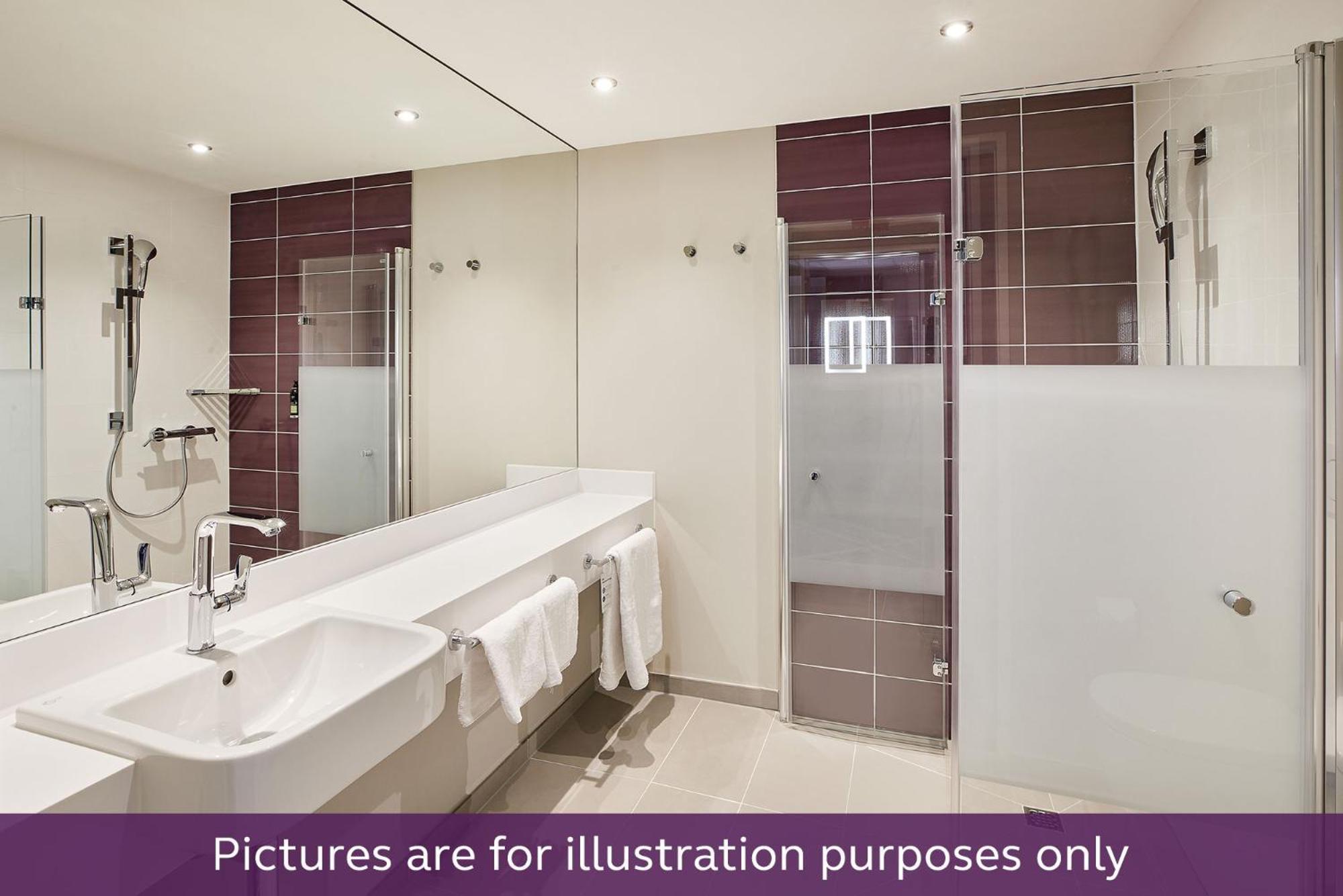 Premier Inn Duesseldorf City Centre Εξωτερικό φωτογραφία